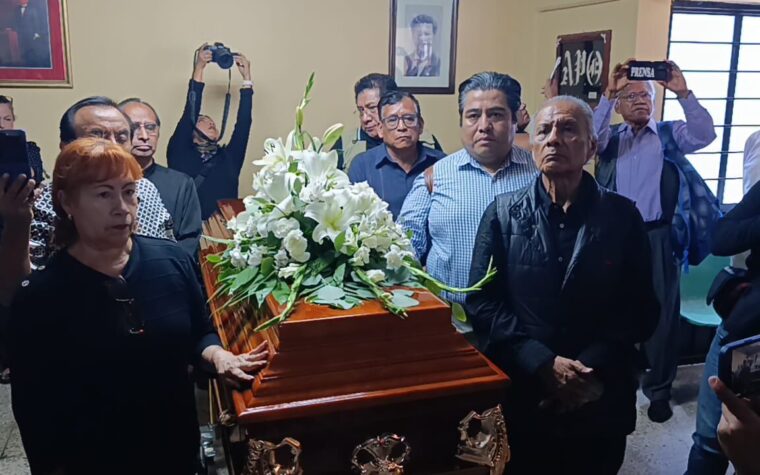 Despedida do jornalista Alejandro Leyva em Oaxaca